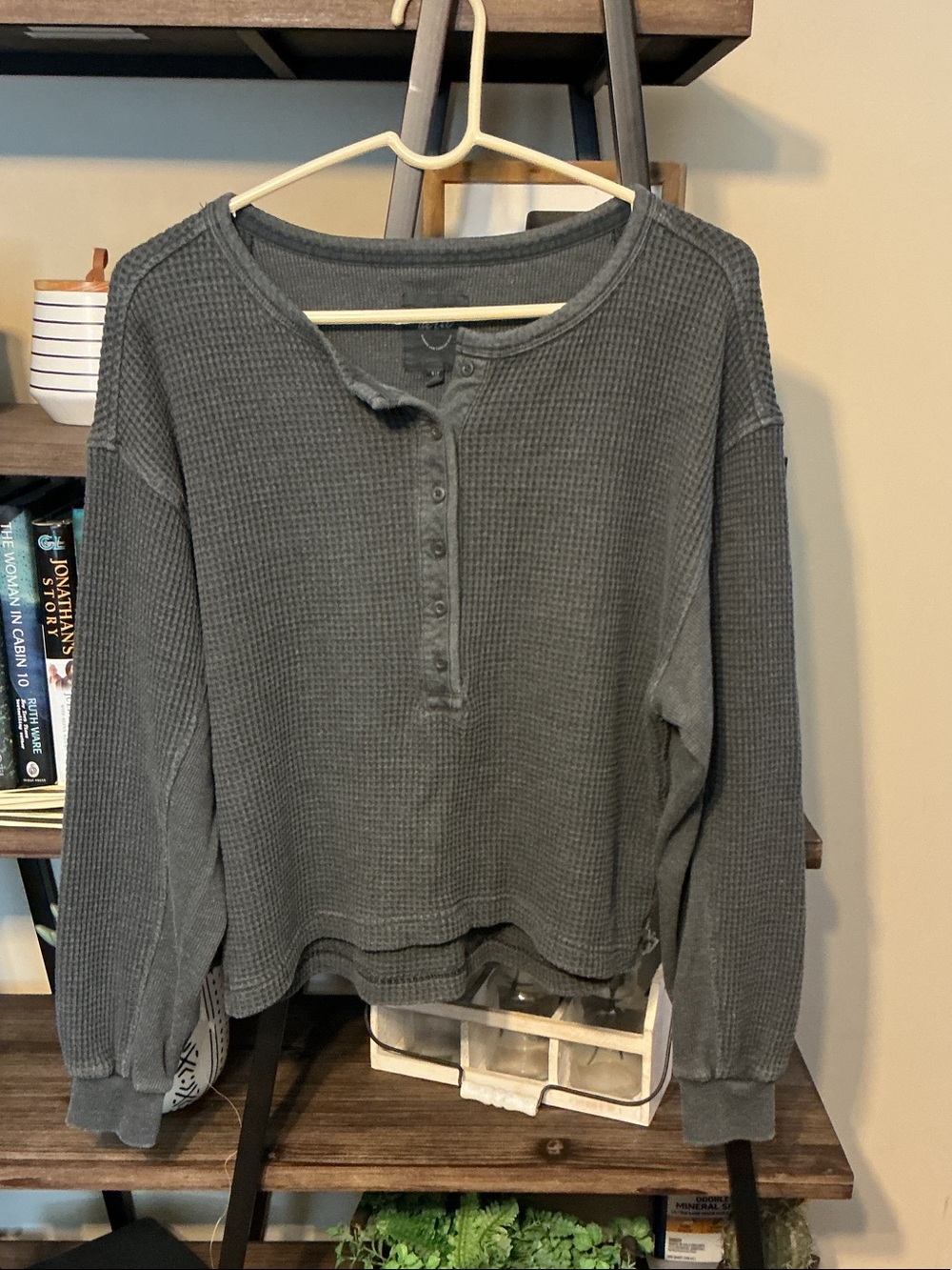 Aerie Waffle Knit Long-Sleeve Henley Top - Charcoal Size S